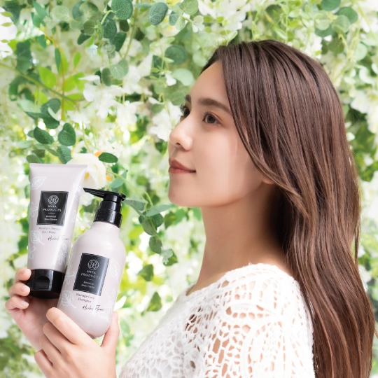 "洗う"を変える。スキンケア発想のボタニカルケア。